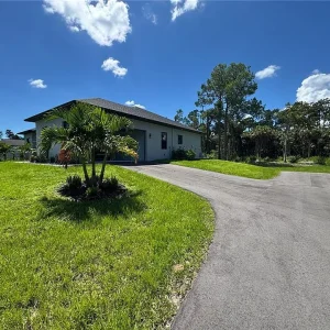 308 Golden Gate BLVD E, NAPLES, FL 34117